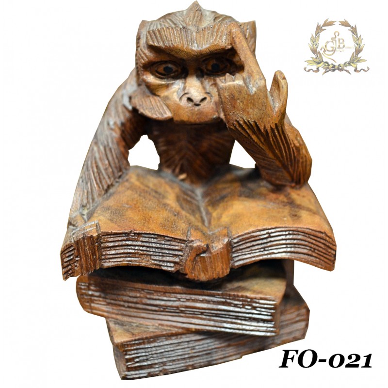 Статуетка дерев'яна "Читаюча мавпа"