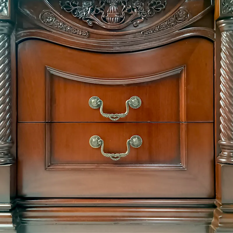 Тумбочка приліжкова Ампір Giorgio Butnari (2201-018) Індонезія