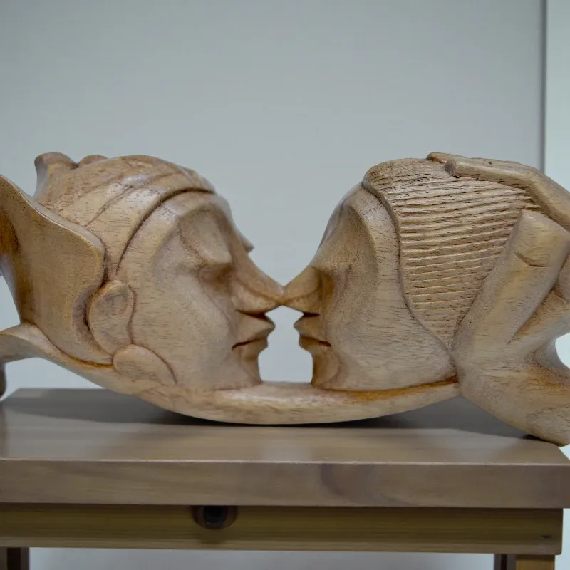 Статуэтка абстракция Влюбленная Пара (AB-61) 24х10 см дерево Индонезия