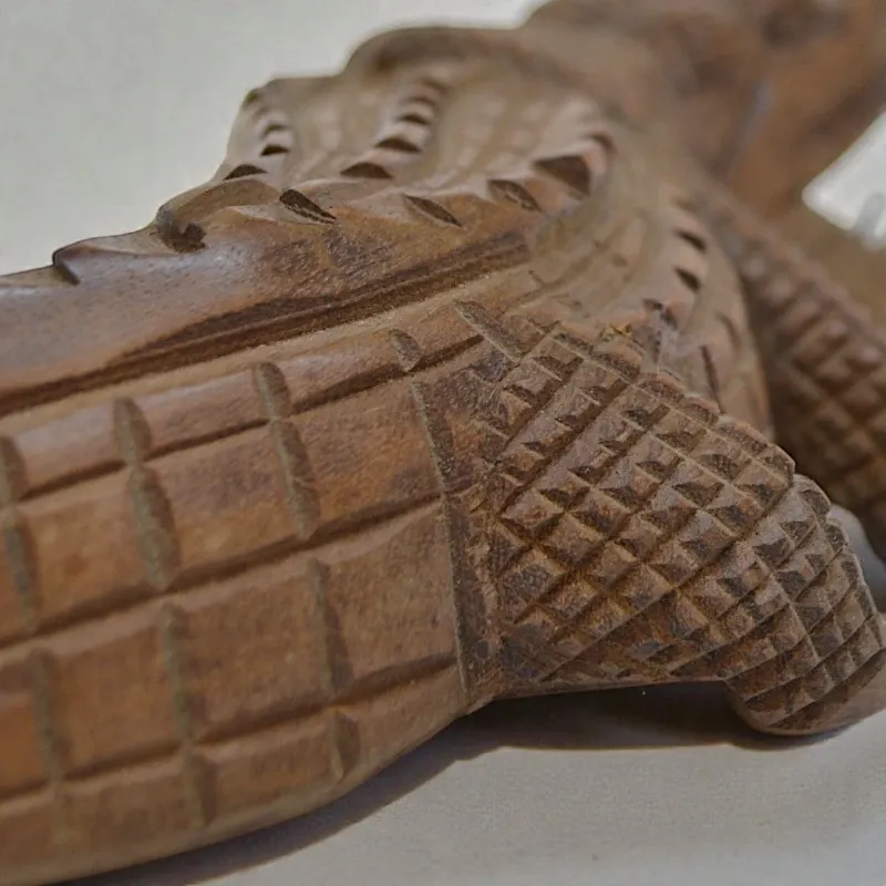 Статуетка дерев'яна Крокодил FS-002 31х8 см Індонезія 