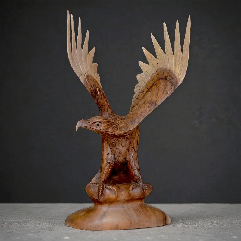 Статуетка Орел на полюванні (FE-0010) дерев'яна 50 см Індонезія