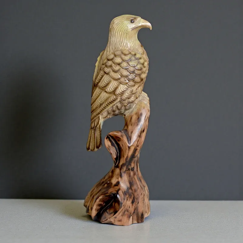Статуетка різьблена Сокіл (K-69) тікове дерево 48х26 см Індонезія 