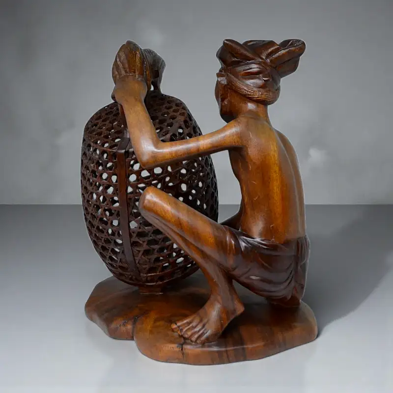 Статуетка Чоловік Птахолов Men-1029 тікове дерево Індонезія 