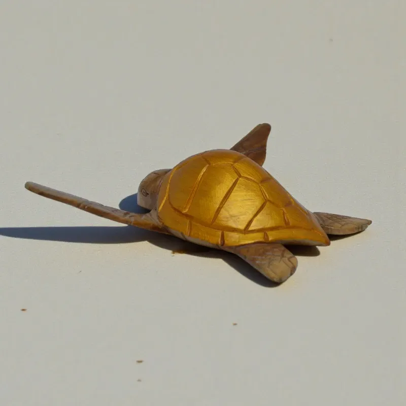 Статуетка Морська Черепаха тікове дерево 19х28х6 см Індонезія