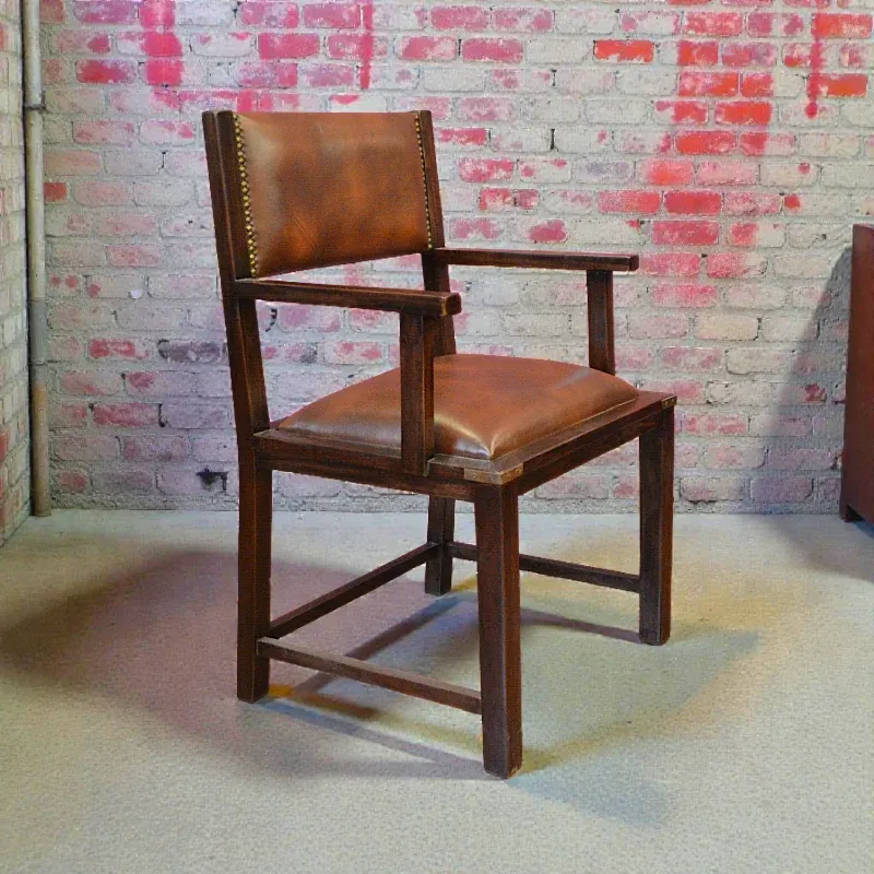 Стілець дерев'яний Мілітарі (CH01) з підлокітниками, венге